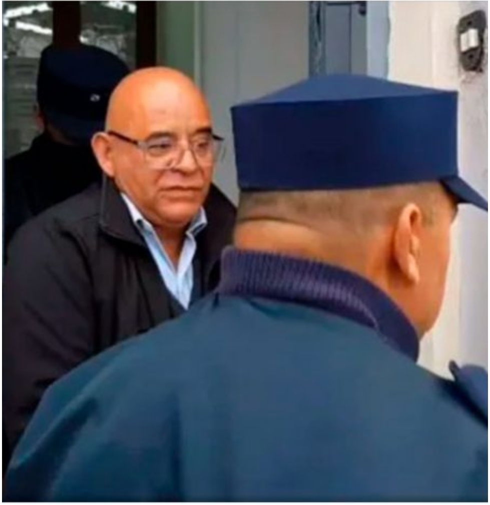 El Intendente de Gilbert va a juicio por las tres causas de abuso sexual (1)